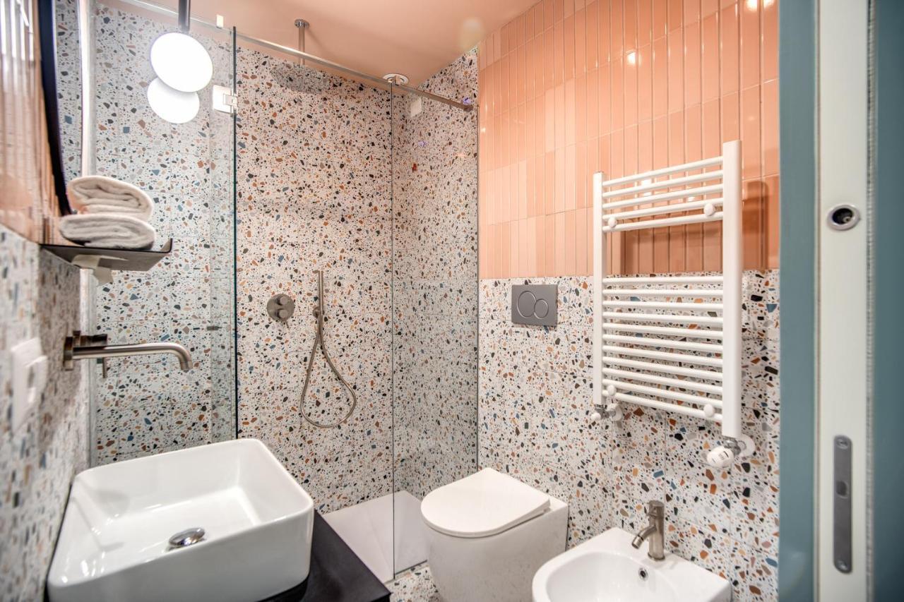 Sheva Boutique Hotel Милан Экстерьер фото